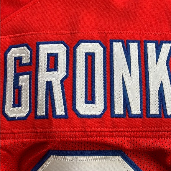 Rob Gronkowski autograph #87 Jersey - Picture 8 of 8